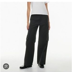 Aritzia Wilfred Free Highway Cargo Pant in Black Sz 8